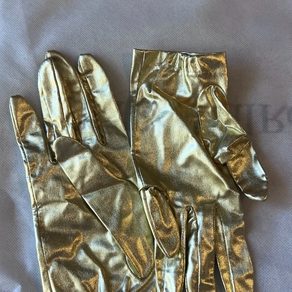 Vintage Gold colored Gloves Women’s small-medium size